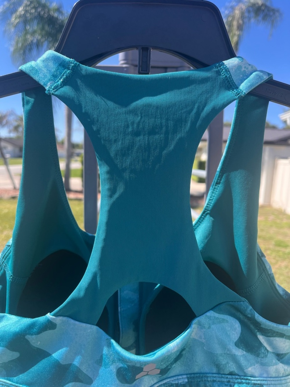 Tek Gear Teal Camo Zip-Front Sports Bra - Size Small - Picture 3 of 11